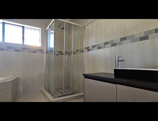 3 BEDROOM HOUSE FOR SALE IN LINMEYER